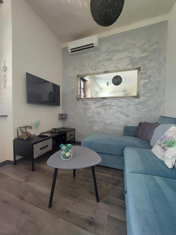 Gray Pearl Apartment Pula Exterior photo