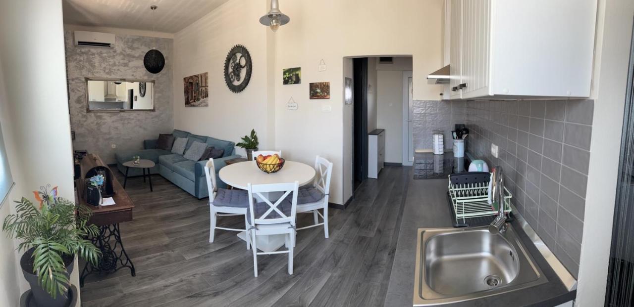 Gray Pearl Apartment Pula Exterior photo
